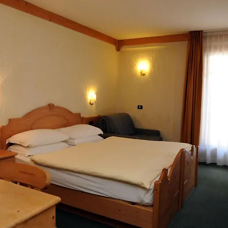 Helvetia Otel 3*